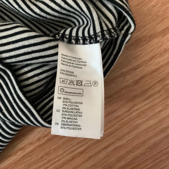 H&M Striped Short Sleeve Black & White Bodycon Mini Dress Size S - Picture 11 of 11